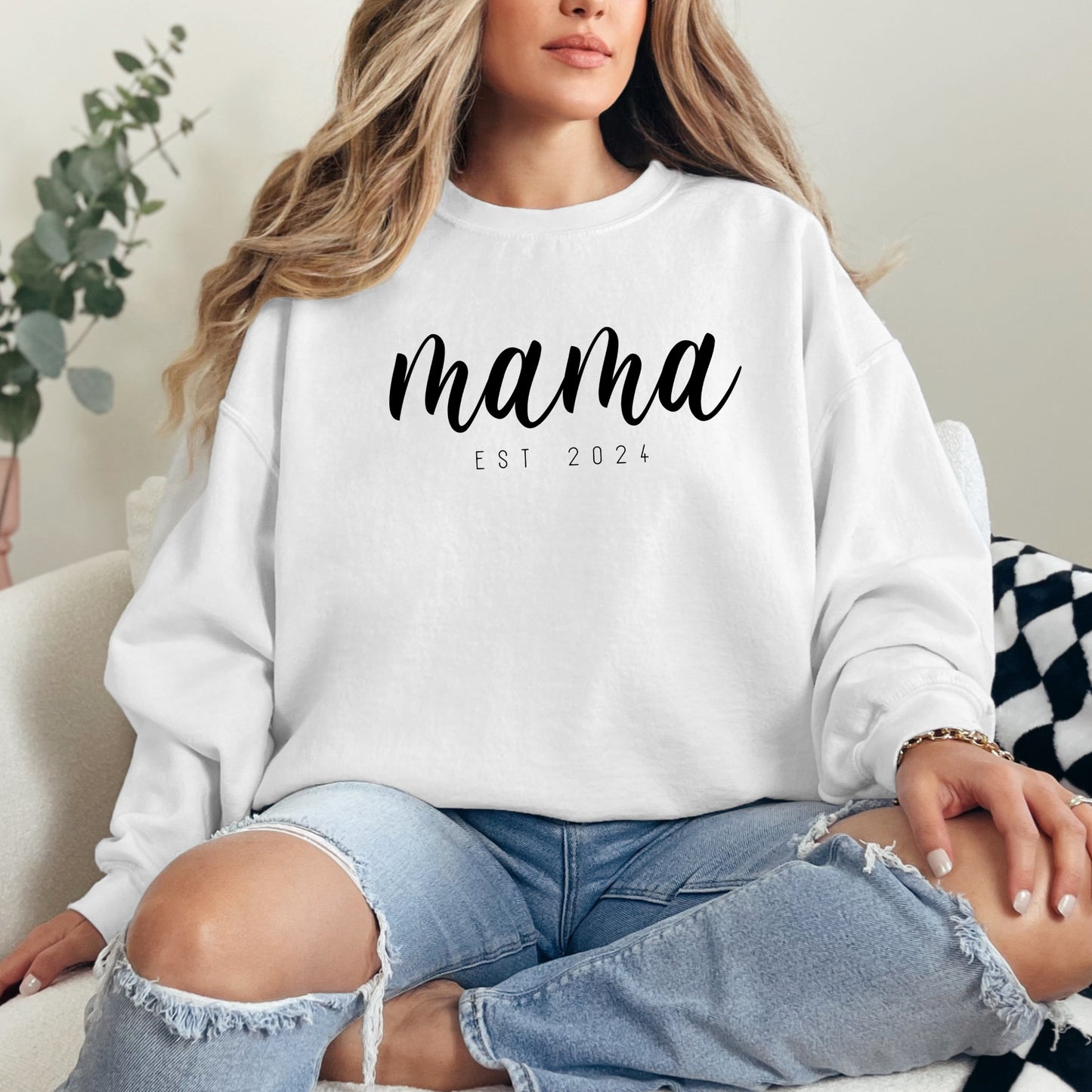 Mama Sweatshirt with Established Date