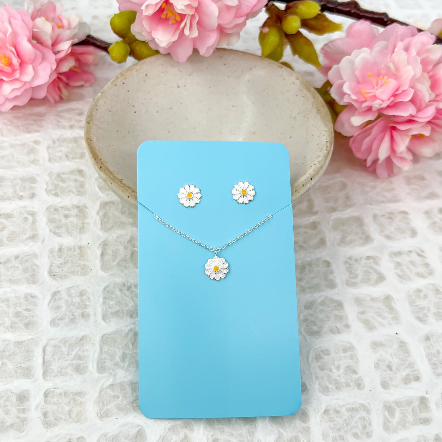 White Glitter Daisy Sterling Silver Earrings