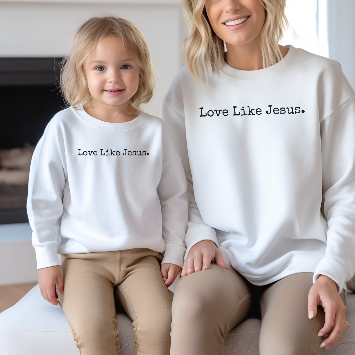 Love Like Jesus Graphic Sweatshirt Women's