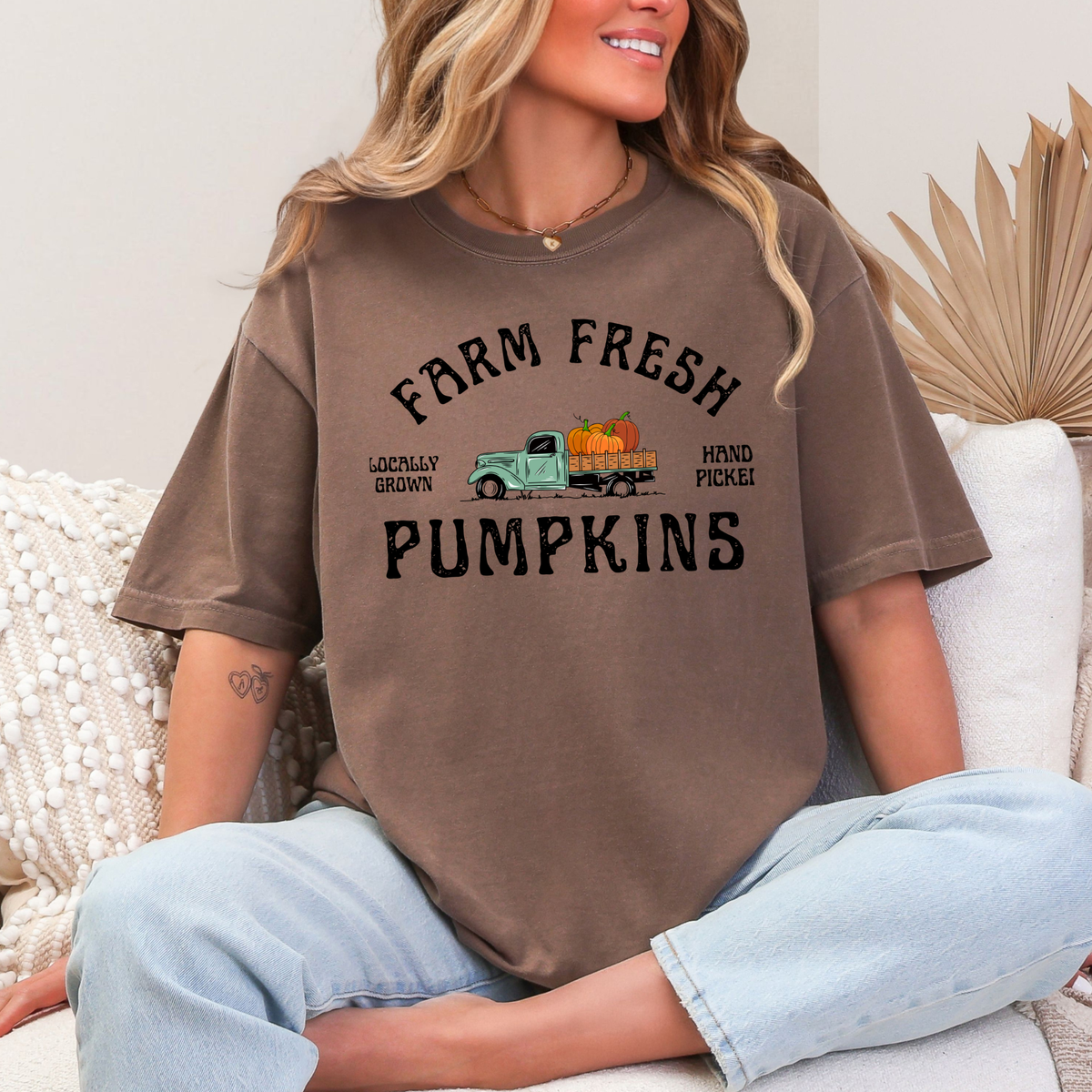 Farm Fresh Pumpkins Truck Comfort Colors 1717 T-Shirt