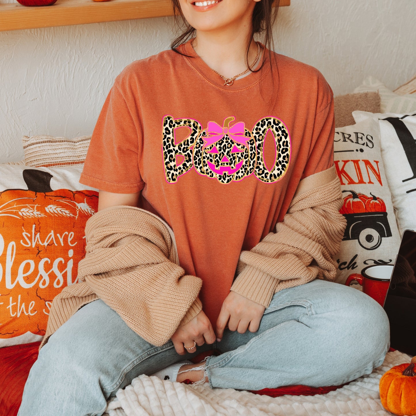 BOO Leopard Halloween T-Shirt – Pink Pumpkin Graphic Tee