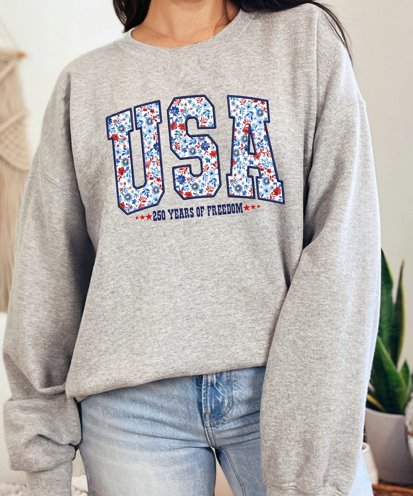 USA 250 Years of Freedom Sweatshirt | Floral Patriotic Crewneck | America 1776–2026 Top