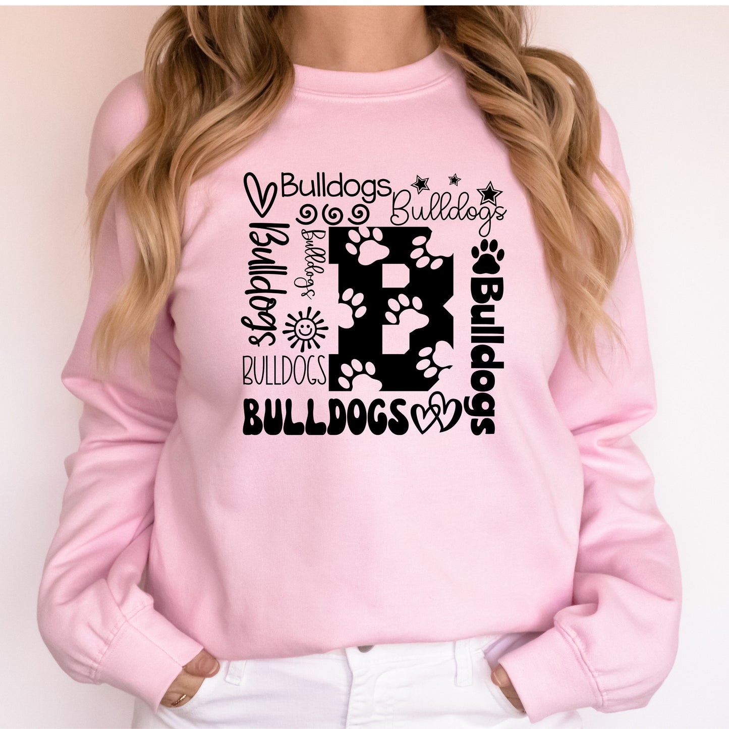 Bulldogs Sweatshirt Square Design with the letter B and pawprints