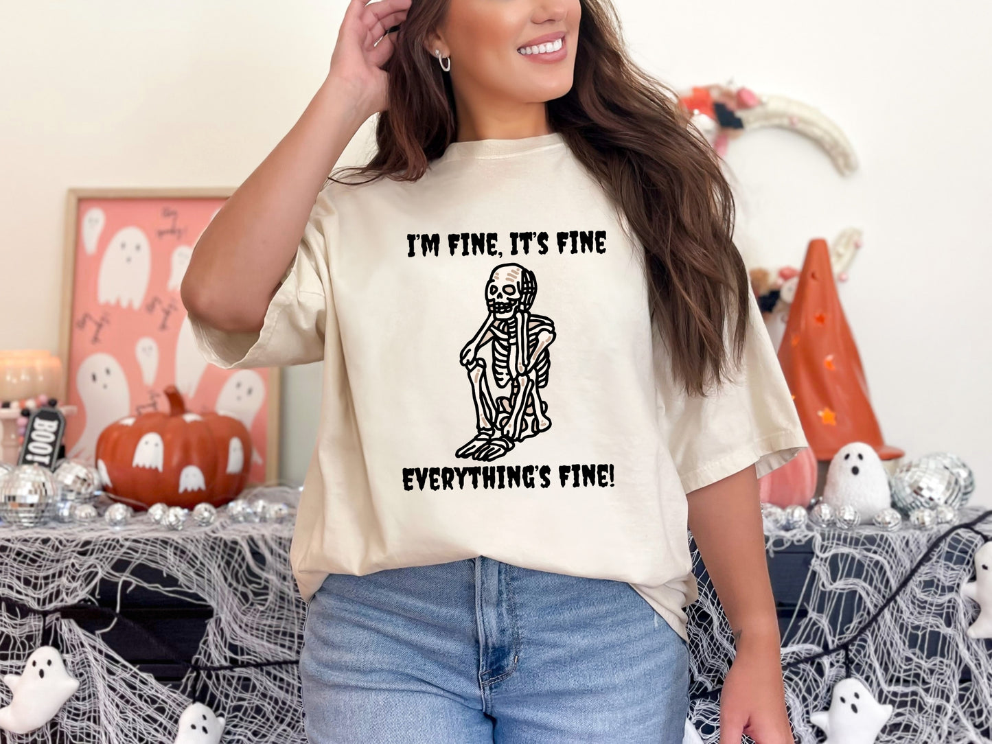 I’m Fine Skeleton Halloween T-Shirt – Funny Spooky Graphic Tee