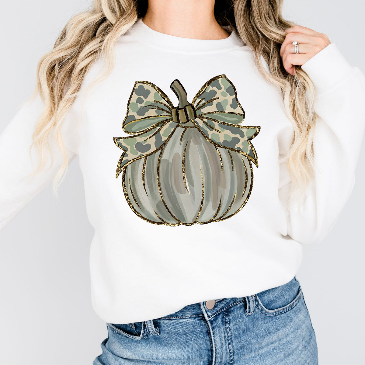 Camo coquette pumpkin crewneck sweatshirt in White