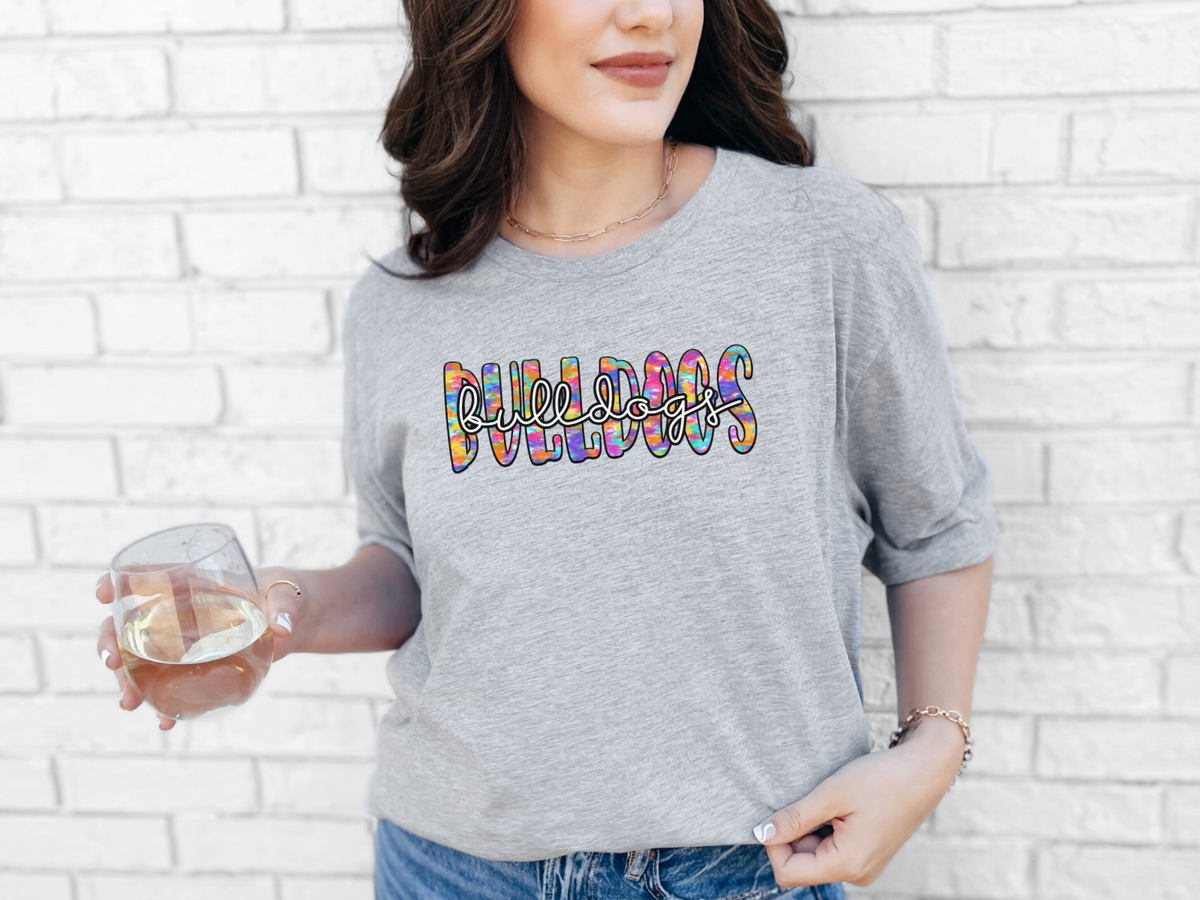 Athletic Heather tee with colorful Bulldogs print and cursive design