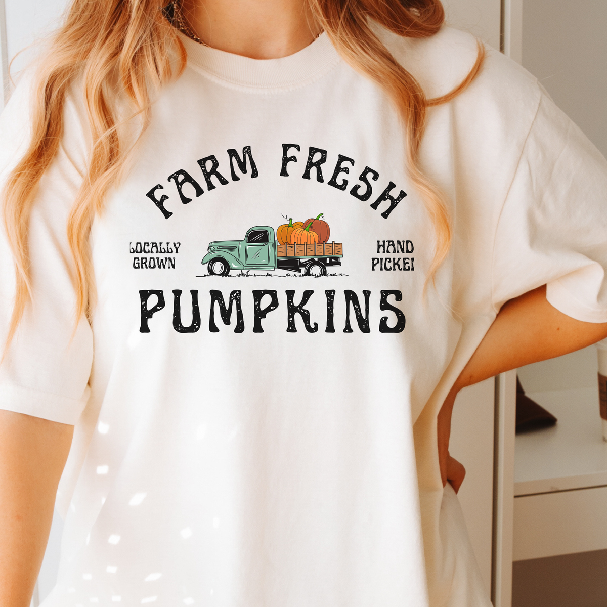 Farm Fresh Pumpkins Truck Comfort Colors 1717 T-Shirt