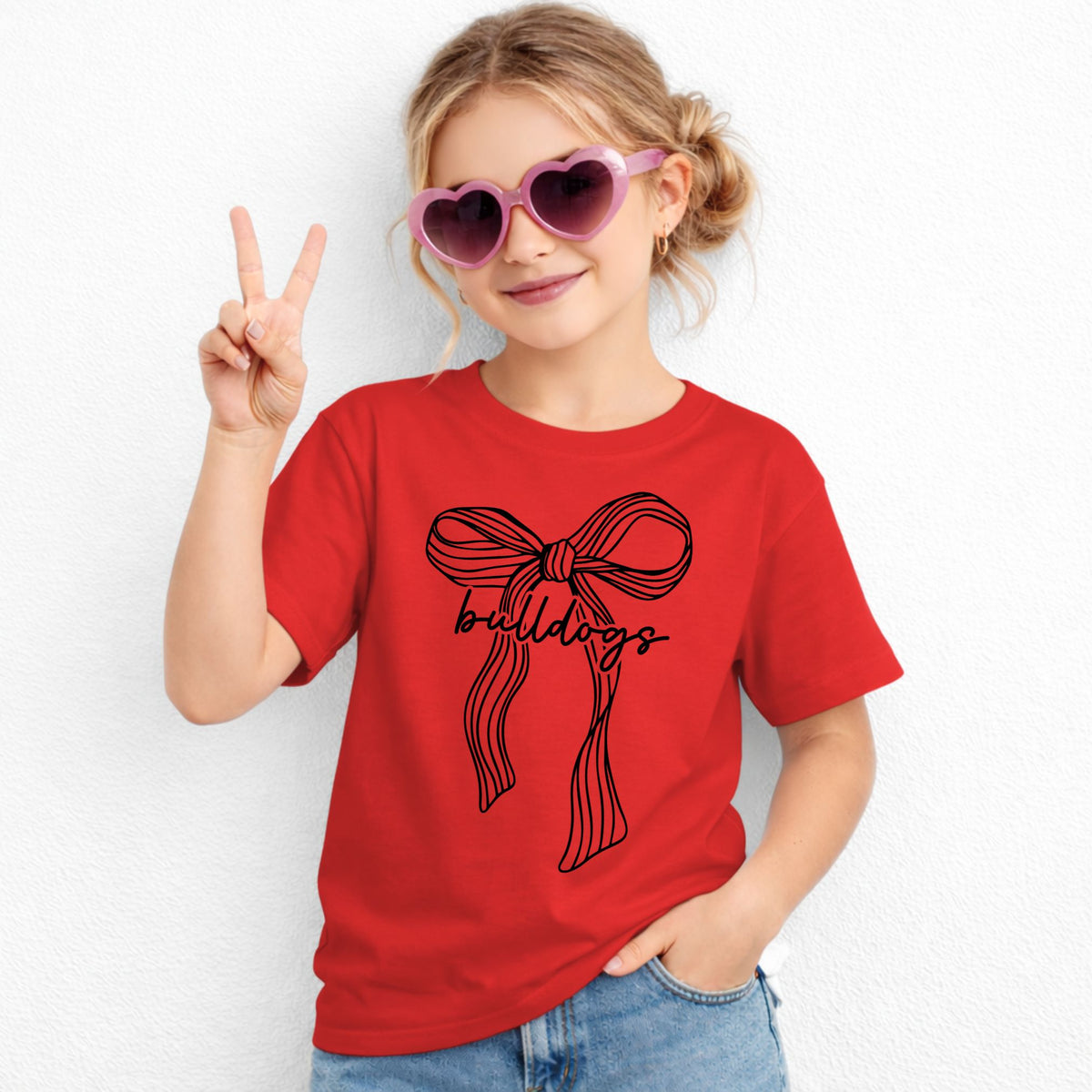 Ribbon bow Bulldogs youth T-shirt in Red - Gildan 5000B lifestyle image