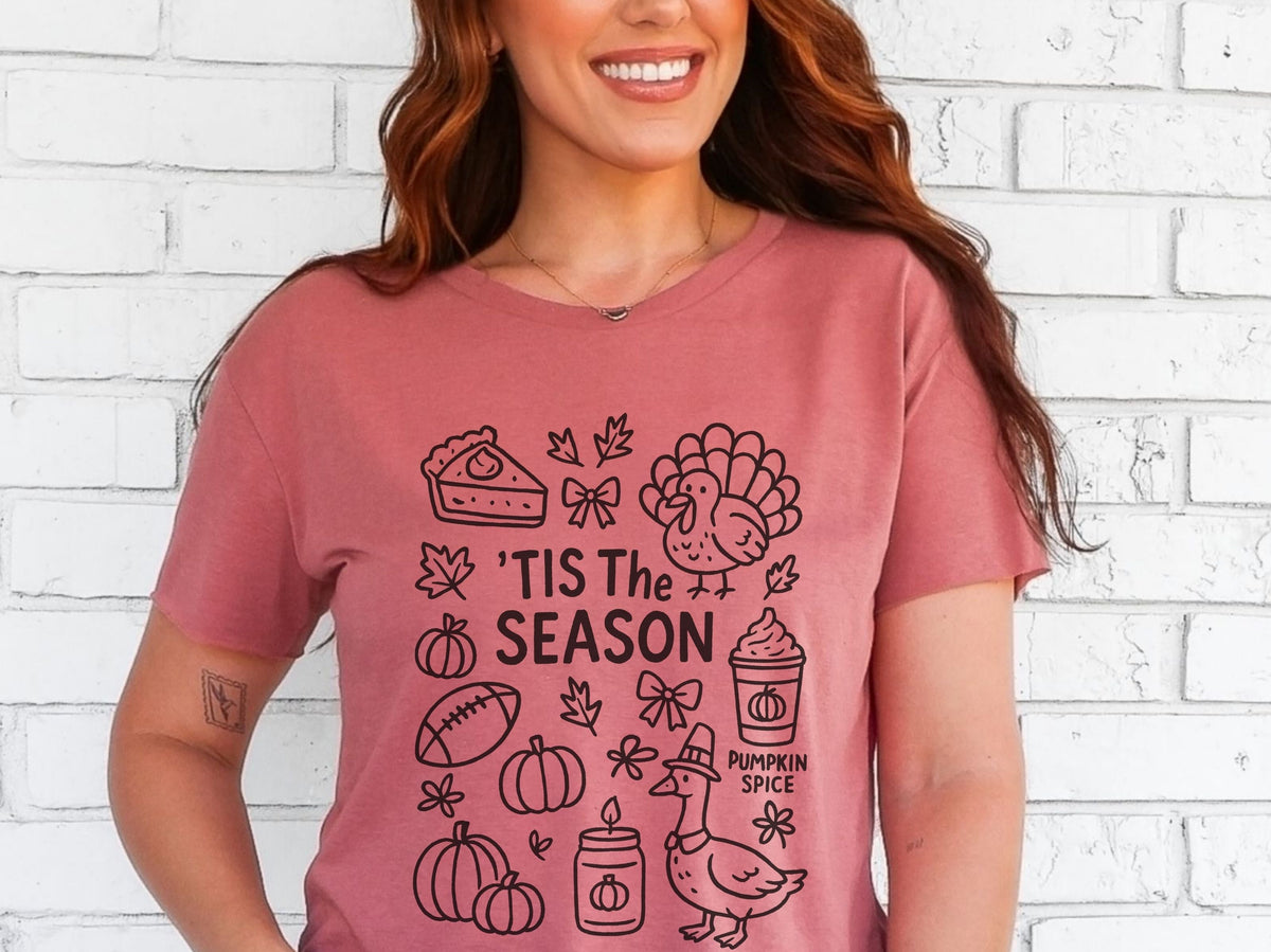 ’Tis the Season doodle Thanksgiving T-shirt in Smoked Paprika