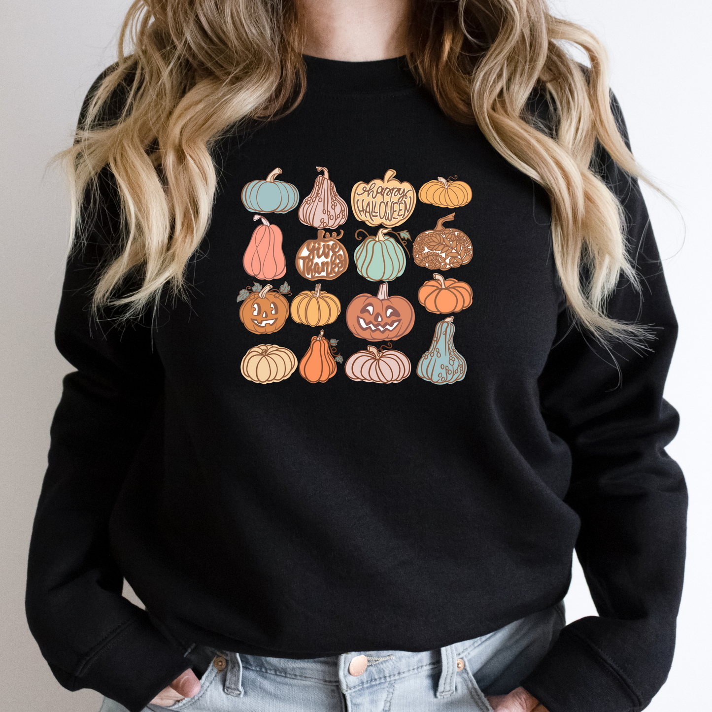 Trendy Women's Multiple Pumpkin Halloween Fall Sweatshirt