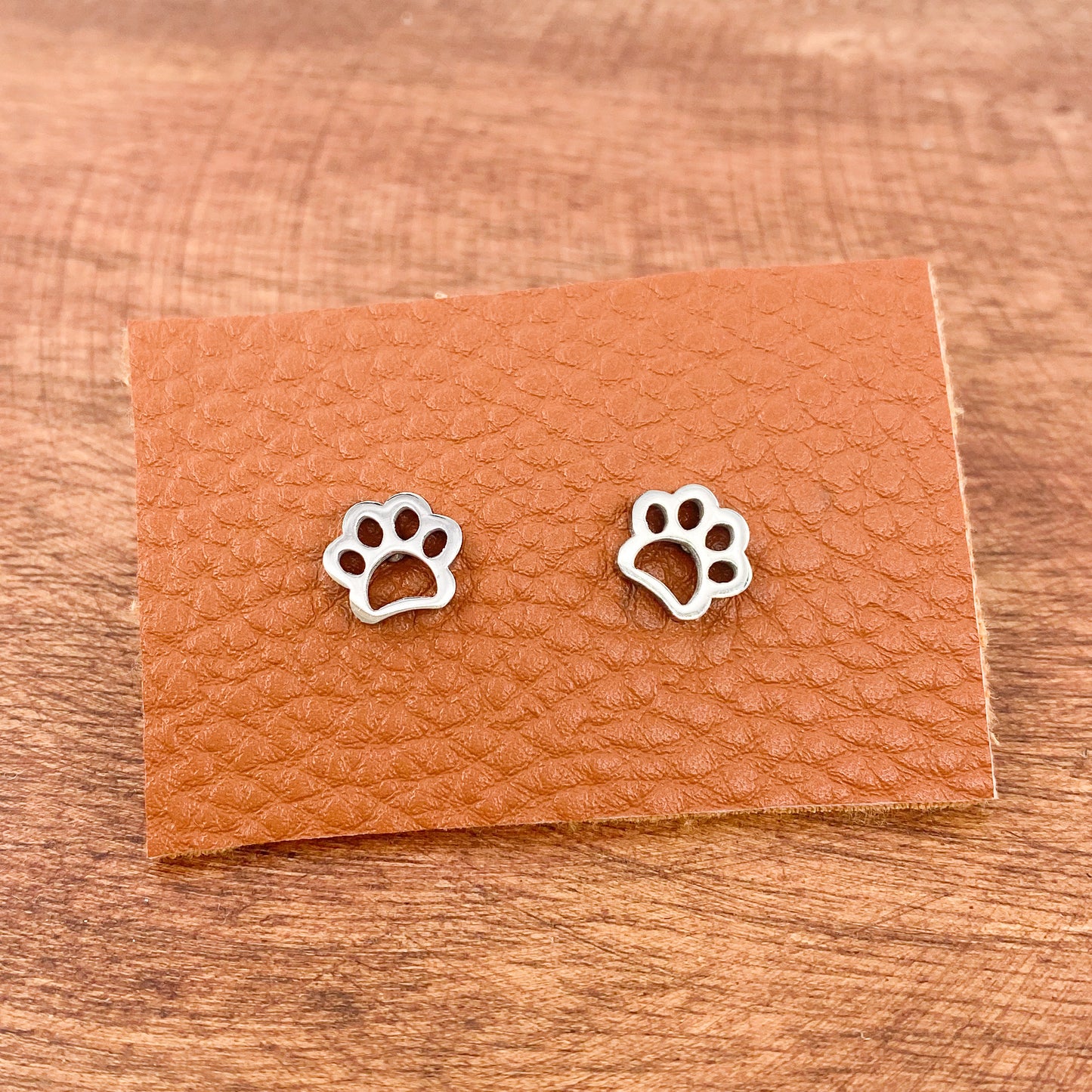 Animal Paw Print Earring